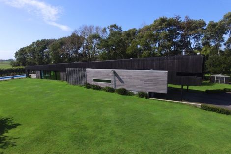 Photo of property in 32 Metcalfe Road, Ngahinapouri, Hamilton, 3290