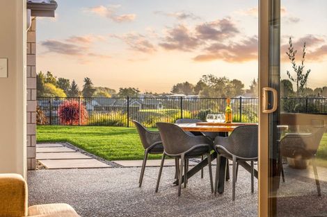 Photo of property in 49 Jarrett Terrace, Leamington, Cambridge, 3432