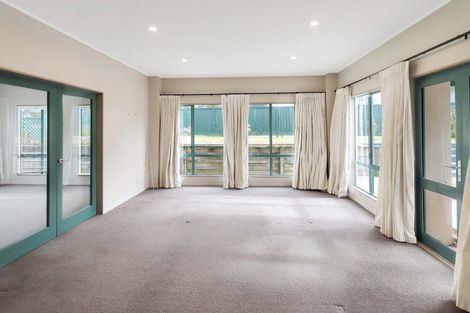 Photo of property in 10 Waverton Terrace, Churton Park, Wellington, 6037
