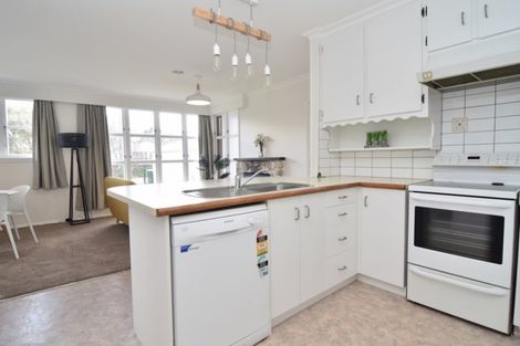 Photo of property in 9 Armstrong Avenue, Carterton, 5713