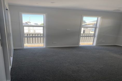 Photo of property in 35 Karearea Avenue, Kenepuru, Porirua, 5022