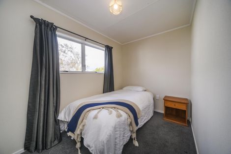 Photo of property in 14 Bendigo Street, Cloverlea, Palmerston North, 4412