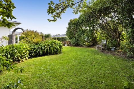 Photo of property in 15 Kauri Street, Inglewood, 4330