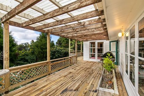 Photo of property in 130 Opanuku Road, Henderson Valley, Auckland, 0612