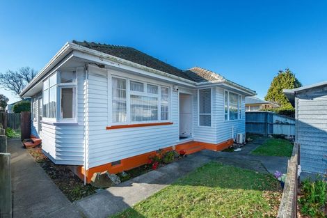 Photo of property in 2/102 Yaldhurst Road, Sockburn, Christchurch, 8042