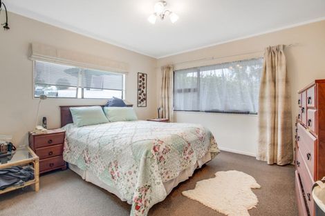 Photo of property in 5a Oak Avenue, Nawton, Hamilton, 3200