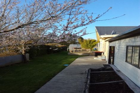 Photo of property in 2268 Ohai Clifden Highway, Orawia, Otautau, 9682