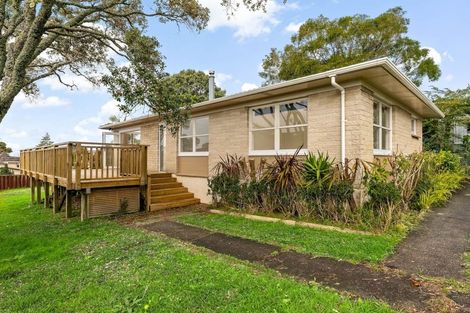 Photo of property in 19 Spence Road, Henderson, Auckland, 0612