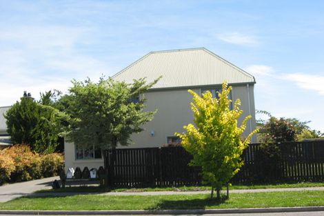 Photo of property in 1/61 Champion Street, Edgeware, Christchurch, 8013