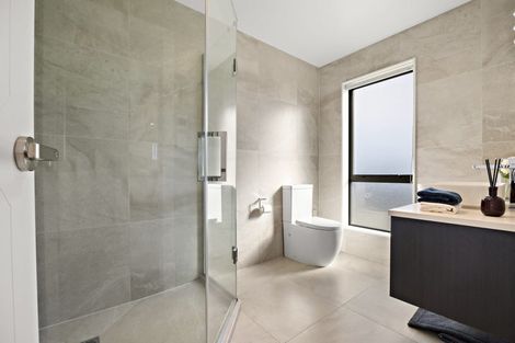 Photo of property in 30 Hikuawa Road, Flat Bush, Auckland, 2019