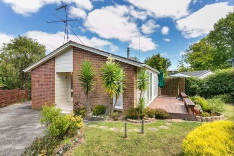 Photo of property in 61 Oreil Avenue, West Harbour, Auckland, 0618