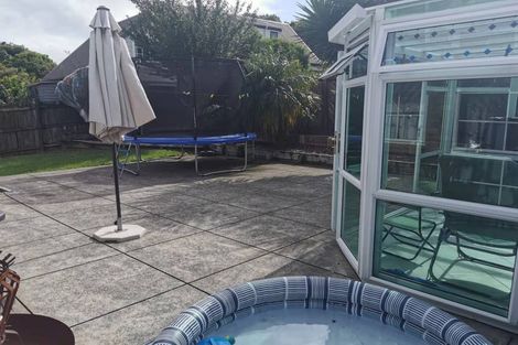 Photo of property in 4 Fieldstone Court, Northpark, Auckland, 2013