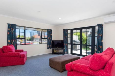 Photo of property in 19 Calypso Drive, Papamoa Beach, Papamoa, 3118