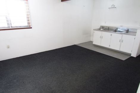 Photo of property in 108 Queen Street West, Levin, 5510