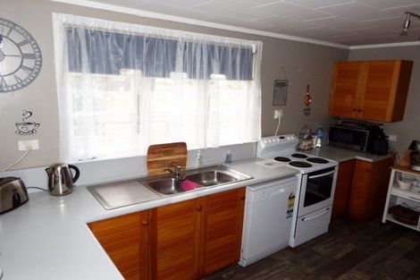 Photo of property in 3 Kapuni Street, Marton, 4710