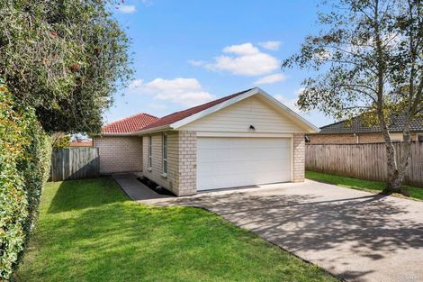 Photo of property in 24 Duckworth Road, Papakura, 2110