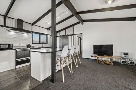 Photo of property in 1/20 Crosby Road, West Harbour, Auckland, 0618