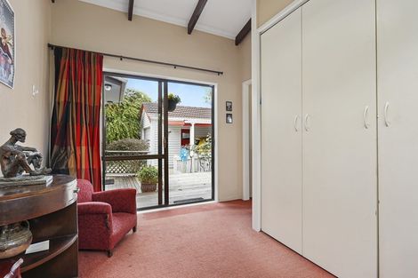 Photo of property in 6 Seaside Avenue, Waterview, Auckland, 1026
