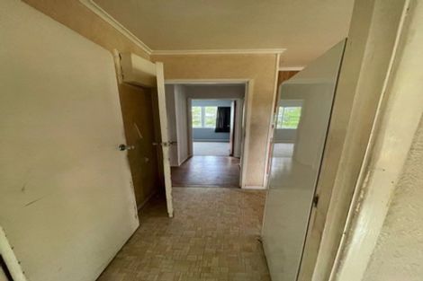 Photo of property in 305 Don Buck Road, Massey, Auckland, 0614