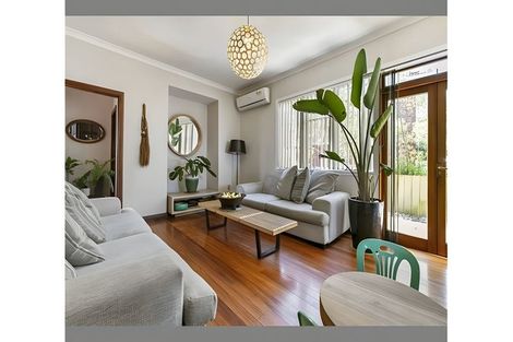 Photo of property in 66a Don Buck Road, Massey, Auckland, 0614