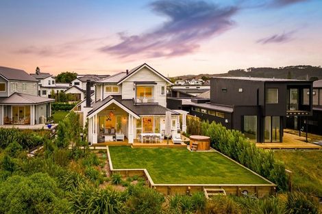 Photo of property in 6 William Blake Way, Riverhead, 0820