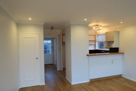 Photo of property in 36 Duchess Place, Maupuia, Wellington, 6022