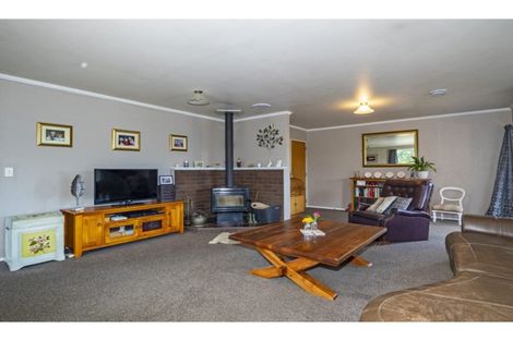 Photo of property in 70 Halstead Road, Pleasant Point, 7903