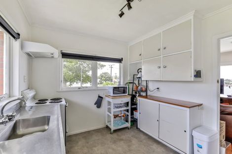 Photo of property in 1/60 Church Street, Northcote Point, Auckland, 0627