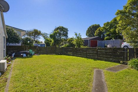 Photo of property in 90a Eatwell Avenue, Paraparaumu Beach, Paraparaumu, 5032