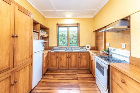 Photo of property in 6 College Street, Whanganui, 4500