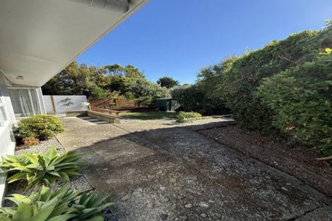 Photo of property in 3 Tiraumea Street, Palmerston North, 4410