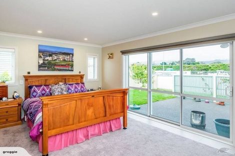 Photo of property in 2 Bridford Way, Paraparaumu, 5032