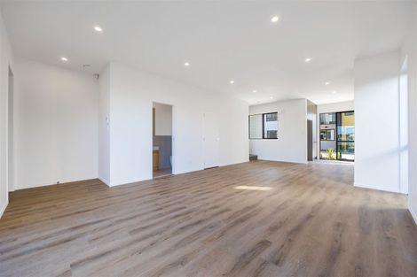 Photo of property in 14 Whakato Avenue, Kumeu, 0810