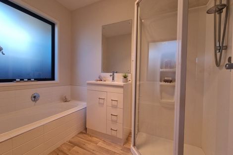 Photo of property in 32 Wallingford Crescent, Rolleston, 7615