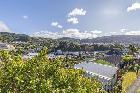 Photo of property in 11a Florio Terrace, Tawa, Wellington, 5028
