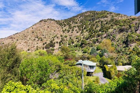 Photo of property in 6 Valley Road, Goose Bay, Kaikoura, 7374