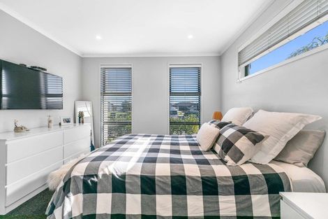 Photo of property in 8 Wawai Drive, Papamoa Beach, Papamoa, 3118