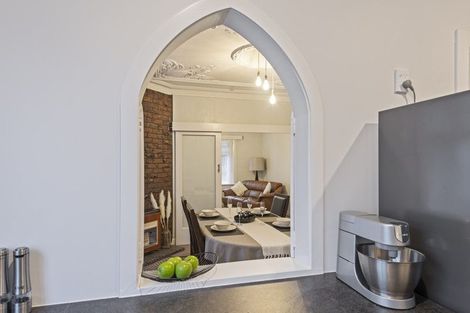 Photo of property in 16 Kowhai Avenue, Takaro, Palmerston North, 4410