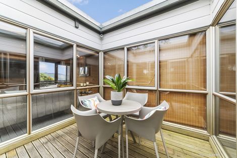 Photo of property in 174 Orangi Kaupapa Road, Northland, Wellington, 6012