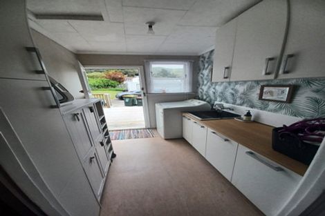 Photo of property in 14 Cleland Crescent, Naenae, Lower Hutt, 5011