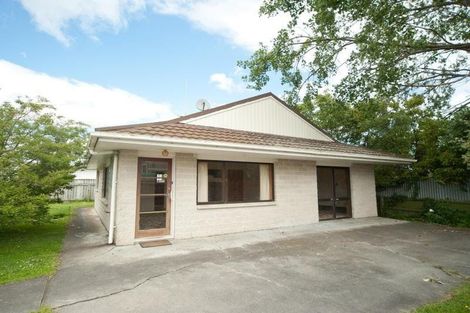 Photo of property in 46 Terry Crescent, Milson, Palmerston North, 4414