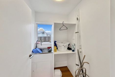 Photo of property in 30b Hooker Avenue, Bryndwr, Christchurch, 8053
