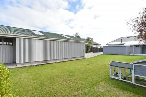 Photo of property in 30 Corson Avenue, Beckenham, Christchurch, 8023