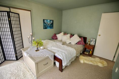 Photo of property in 9/10 Hunter Street, Hamilton Lake, Hamilton, 3204