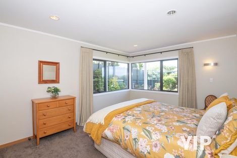 Photo of property in 8 Ramphal Terrace, Khandallah, Wellington, 6035