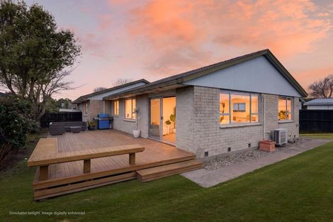 Photo of property in 2/37 Petrie Street, Richmond, Christchurch, 8013