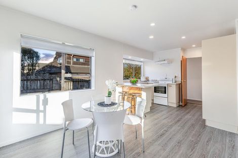 Photo of property in 24a New Windsor Road, Avondale, Auckland, 0600