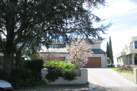 Photo of property in 12 Acklam Avenue, Otumoetai, Tauranga, 3110