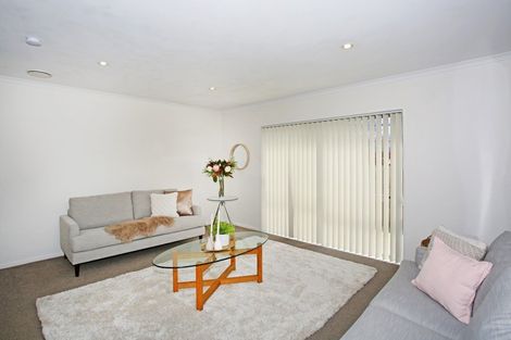 Photo of property in 21/46 Park Estate Road, Rosehill, Papakura, 2113