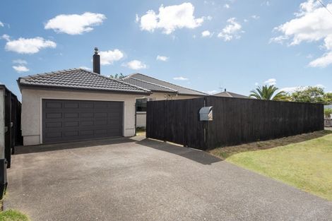 Photo of property in 47 Ngatai Road, Otumoetai, Tauranga, 3110